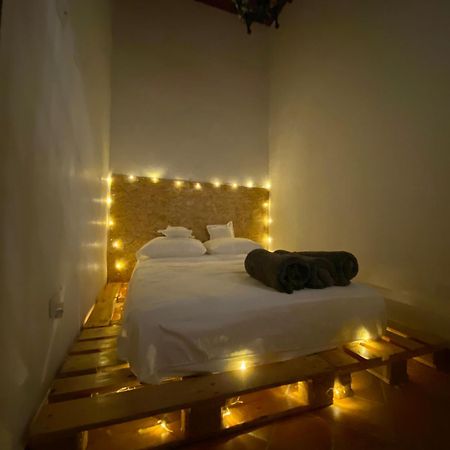 Banana Hostel Богота Экстерьер фото