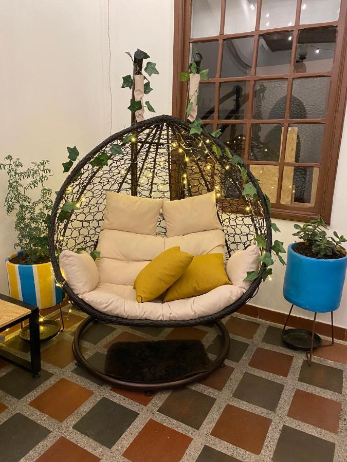 Banana Hostel Богота Экстерьер фото