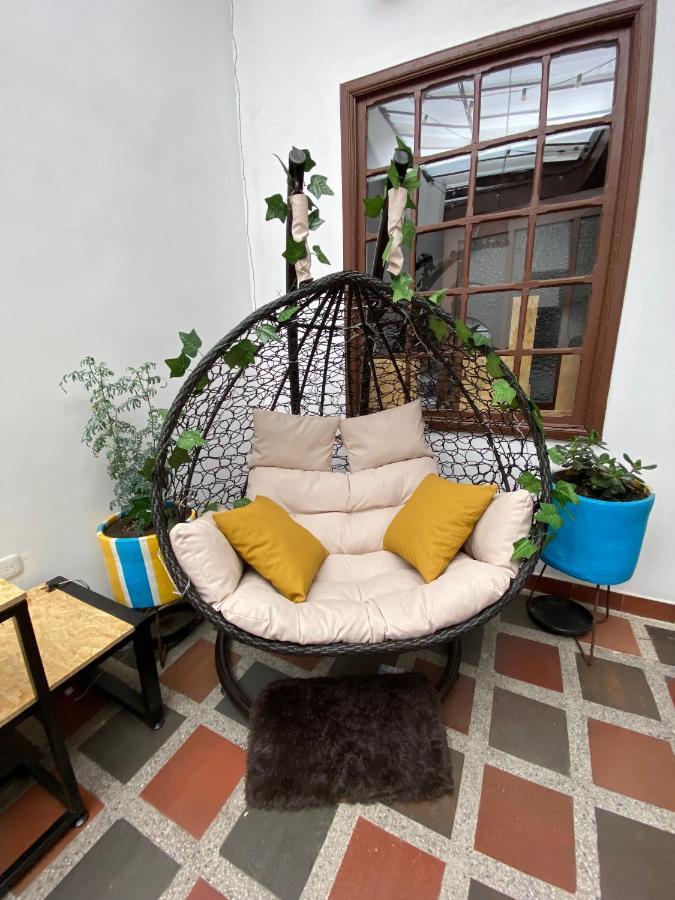 Banana Hostel Богота Экстерьер фото